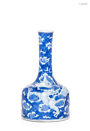 Chinese Antique Blue and White Porcelain Vase, Qing Dynasty