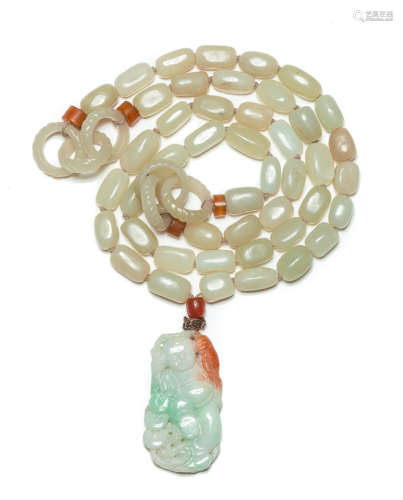 Chinese Antique Jade Neckless, Late 19th Century