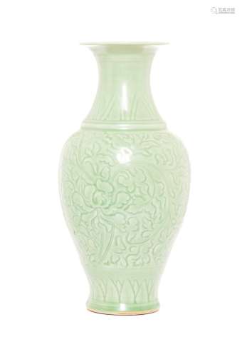 Chinese Antique Longquan Celadon Porcelain Vase