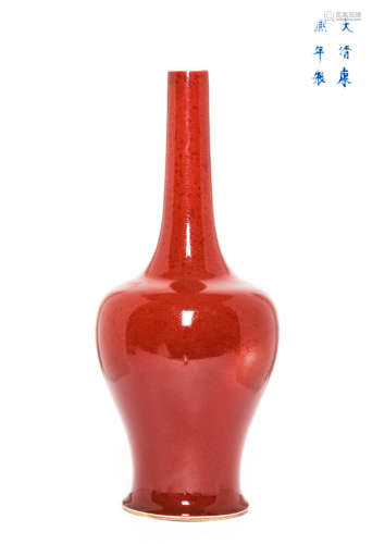 Chinese Antique Ox-Blood Glazed Porcelain Vase, Qing Dynasty