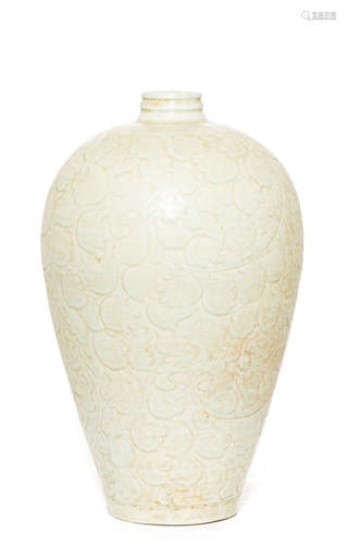 Chinese Antique Celadon Glazed Porcelain Vase, Song Dynasty