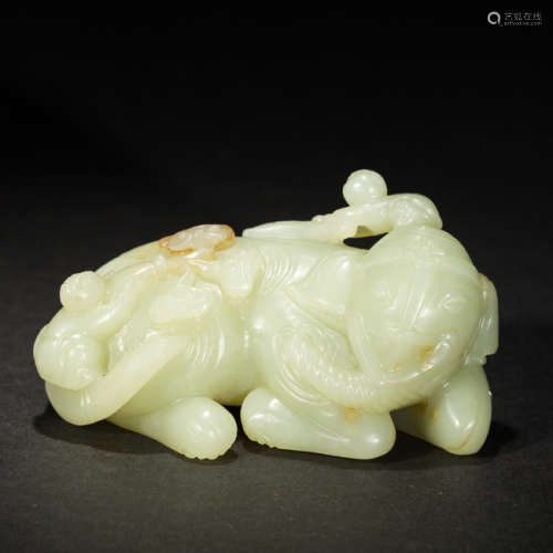 Chinese Antique Celadon Jade Figure: Elephant, Early 20th Century