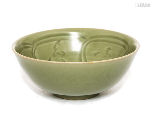 Chinese Antique Longquan Ware Celadon Porcelain Bowl, Ming Dynasty