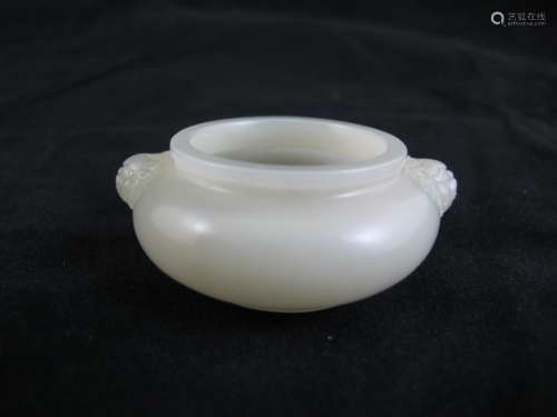 A White Jade Pot