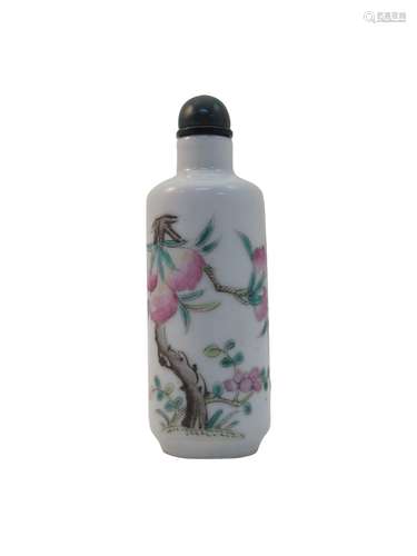 A famile-rose porcelain Snuff Bottle