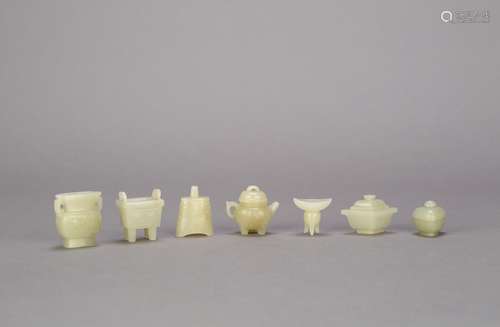 A set of white jade decoration