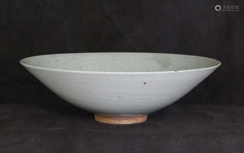 A  Chinese Porcelain Bowl