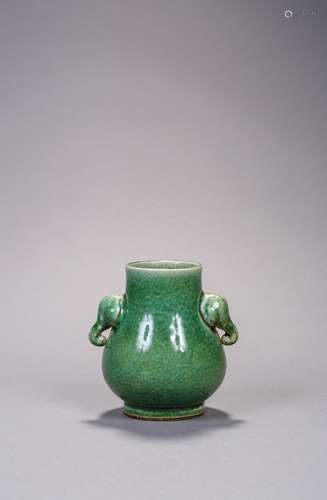 A Green-Glazed and Ge-Type Porcelain Vase