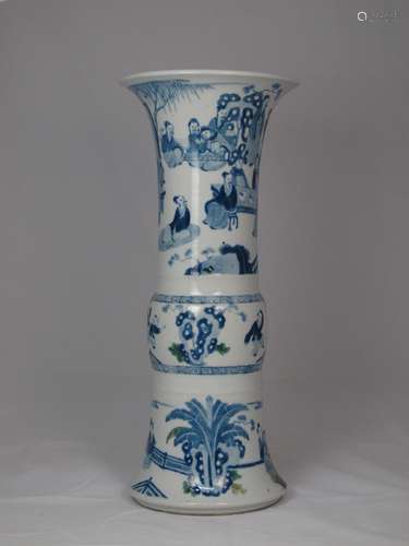 A Chinese Kangxi Wucai Porclain Vase