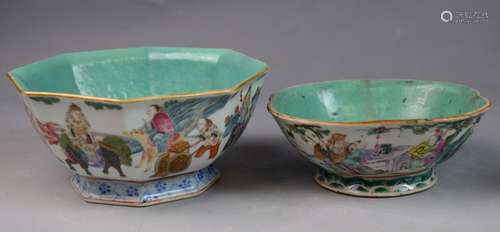 2 Chinese Famille Rose Porcelain Bowls