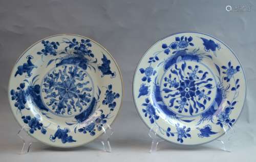 Pair Chinese Export Porcelain Plates with Flowers