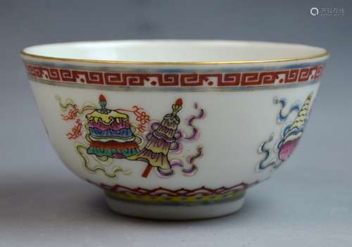 Chinese Famille Rose Porcelain Bowl