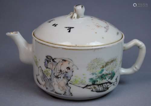 Chinese Famille Rose Porcelain Tea Pot