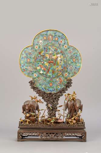 A Cloisonne Treasure Table Screen