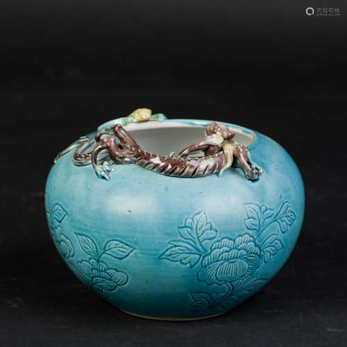 A TURQUOISE GROUND WATER POT