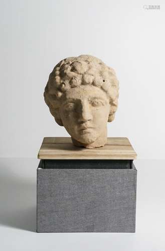 ANCIENT ROMAN CLAY HEAD