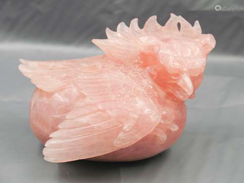 CHINESE QUARTZ FIGURE OF BIRD