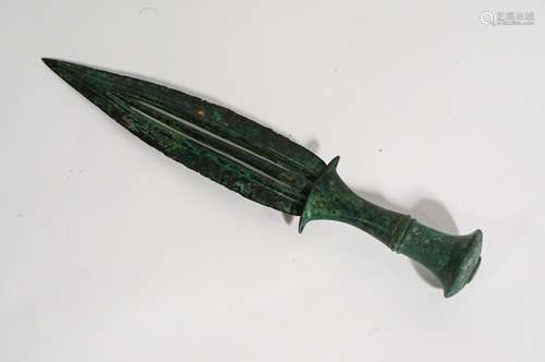 ANCIENT LURISTAN BRONZE SHORT SWORD