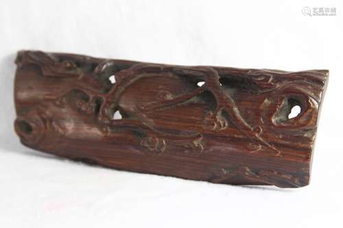 CHINESE BAMBOO CARVED WRIST REST