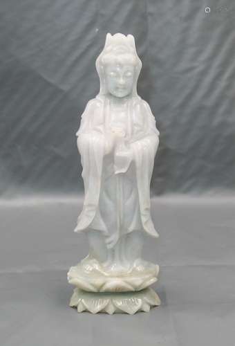 CHINESE JADEITE FIGURE OF GUANYIN