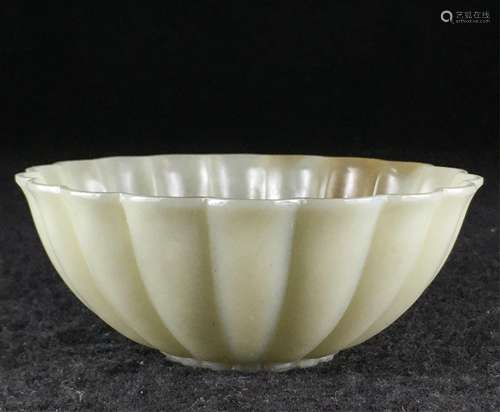 CHINESE CELADON JADE BOWL WITH MARK