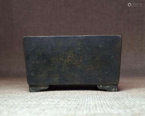 CHINESE BRONZE SQUARE CENSER WITH MARK