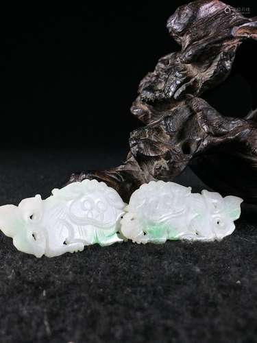 PAIR OF CHINESE JADEITE FOOLIONS