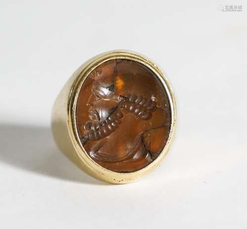 ANCIENT GREEK AGATE INTAGLIO SET INTO GOLD RING