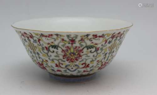 FAMILLE ROSE PORCELAIN BOWL