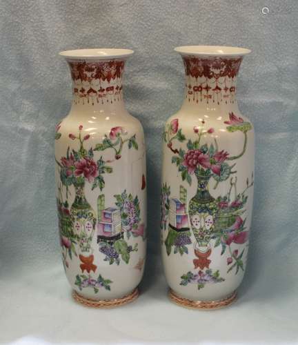 PAIR OF FAMILLE ROSE VASES