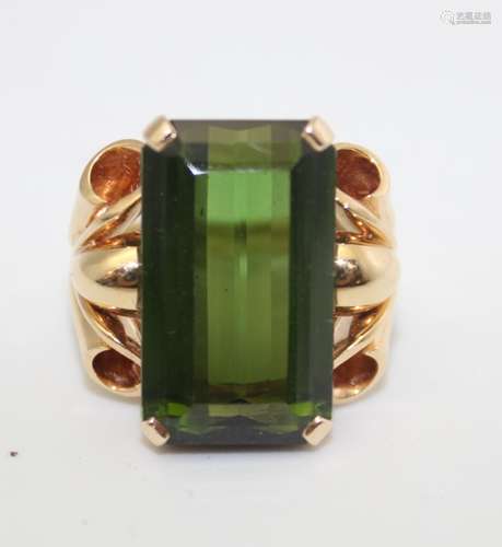 14K GOLD GREEN TOURMARINE RING