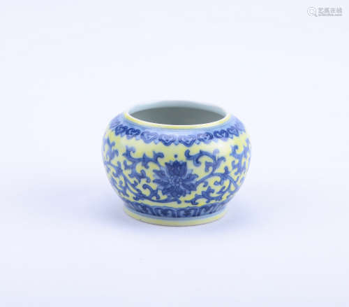 A Chinese Yellow Ground Blue and White Porcelain Vase