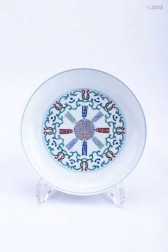 A Chinese Dou-Cai Porcelain Plate