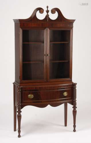 古典硬桃木美式狮雕铜饰柜 American mahogany cabinet on stand