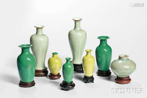 Seven Green-glazed Miniature Vases and a Jarlet