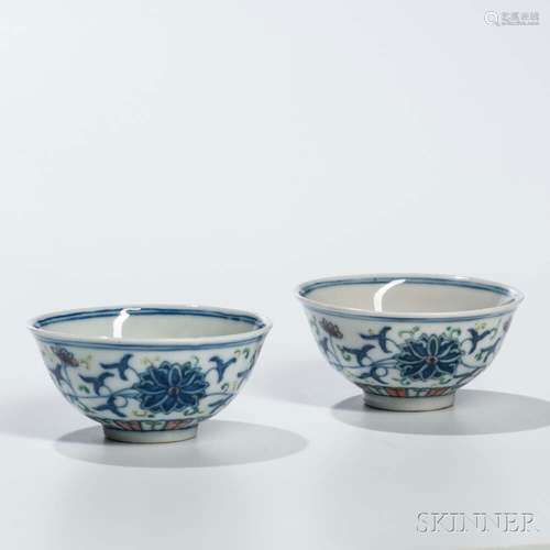 Pair of Blue and White Doucai Cups