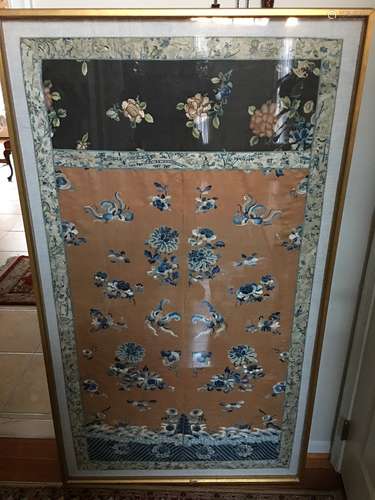 ANTIQUE Chinese Large Embroidery Panel with flowers and figurines. Late 19th century. 61