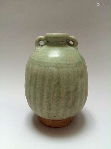 CHINESE ANTIQUE CELADON-GLAZED VESSEL