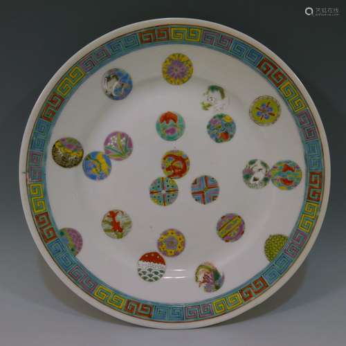 CHINESE ANTIQUE FAMILLE ROSE PLATE - GUANGXU MARK AND PERIOD