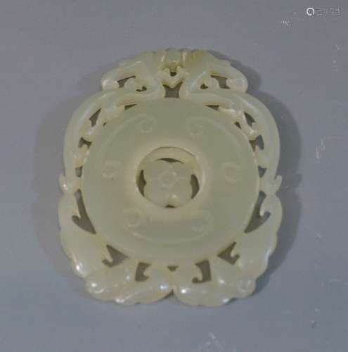 ANTIQUE CHINESE CARVED HETIAN JADE PENDANT QING DYNASTY