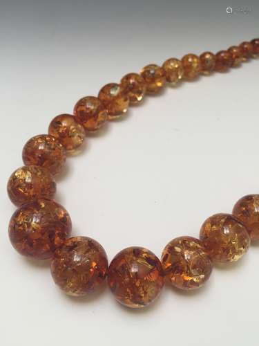 A BIG VINTAGE AMBER NECKLACE