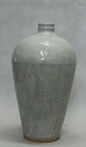 Chinese YingXing w/ Pierre Work Ceramic Vase