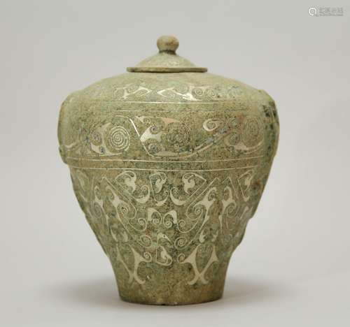 Chinese Bronze& Splash Silver Cover Jar