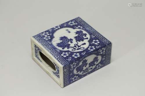 Chinese Late Qing Blue/White Pillow Porcelain