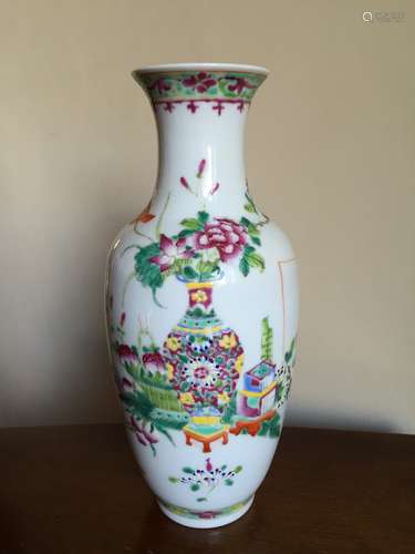 Chinese Famille Rose Porcelain Vase