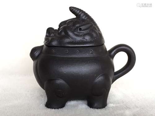 Chinese Yixing Teapot.