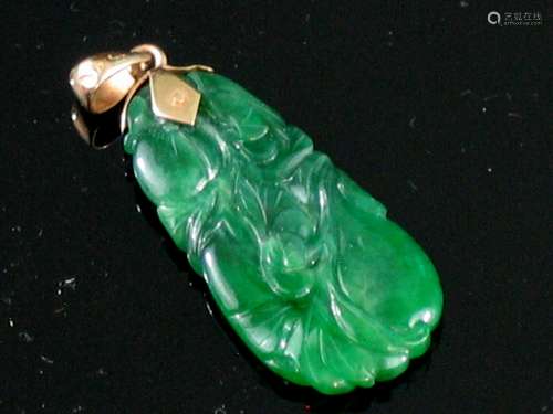 Chinese Jadeite Pendant