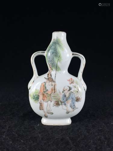 CHINESE FAMILLE ROSE DOUBLE GOURD VASE