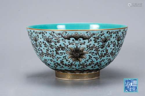 CHINESE TURQUOISE GROUND FOLIAGE PORCELAIN BOWL