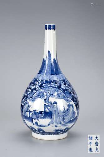 CHINESE BLUE AND WHITE LONG NECK VASE